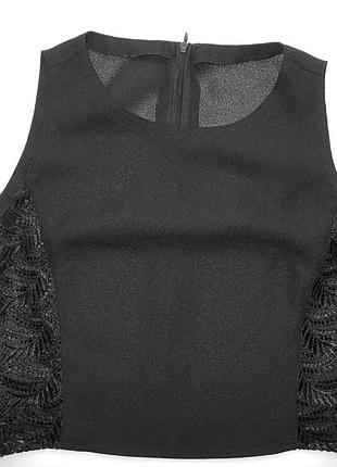 Чорна футболка, топ.