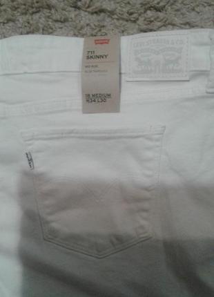 Новые белые скинни levis, 34 р..3 фото