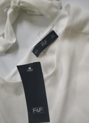 Нова блузка f&f молочного кольору на зав'язку з кружевним низом4 фото