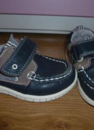 Кожаные туфельки-мокасины кларкс