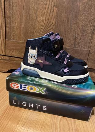 Кросівки geox