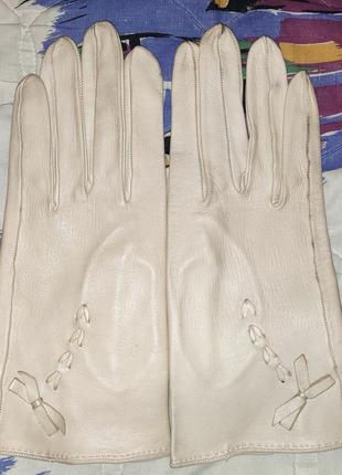 Демисезонные, кожаные перчатки без подкладки1 фото