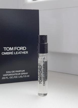 Tom ford ombre leather💥оригінал мініатюра пробник mini vial spray 1,5 мл книжка8 фото