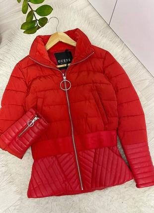 Шикарна куртка від guess