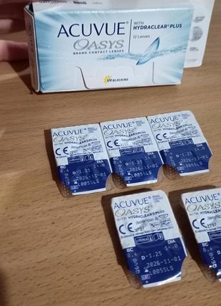 Контактні лінзи aquvue oasys