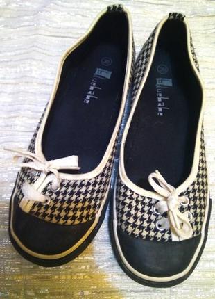 Макасини,балетки,39роз.