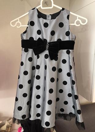 Красивое платье для девочки