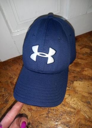 Кепка under armour