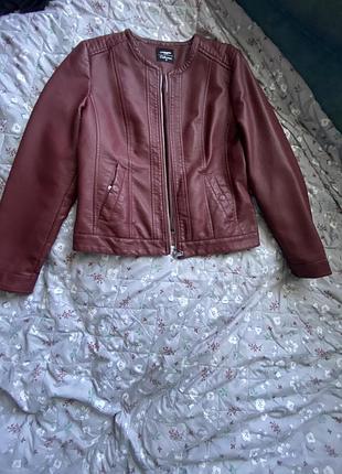 Шкіряний жакет