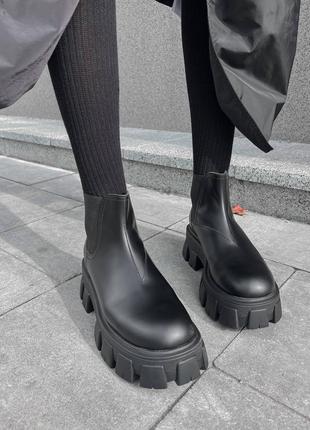 Женские ботинки челси monolith brushed leather chelsea boots