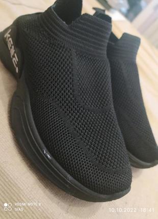 Кросівки р.35 ( 20см))