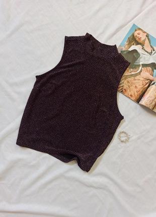 Блестящий топ с высокой горловиной/под горло/с люрексом