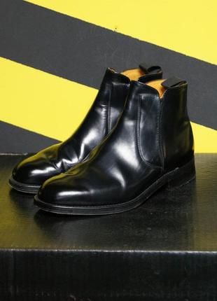 Шкіряні черевики челсі