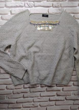 F&f красивый нарядный вязаный свитер с камнями и пайетками декор1 фото