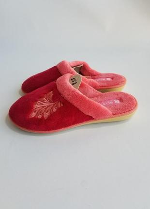 Тапки домашние женские закрытый носок