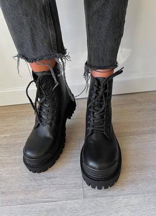 Женские ботинки на меху зимние strike black boots