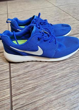 Стильні, легкі кросівки nike roshe one , оригінал3 фото