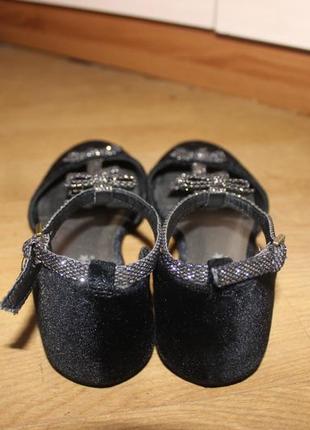 Супер стильні велюрові туфлі 3