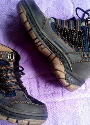 Демісезонні черевики для хлопчика