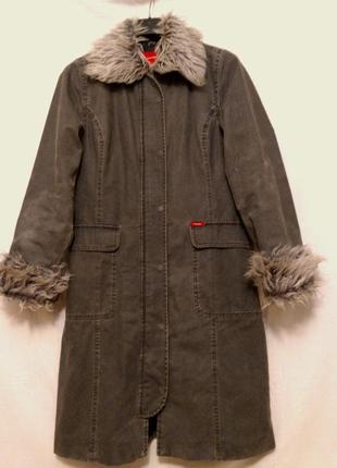 Джинсове пальто з хутром, на синтепоні.