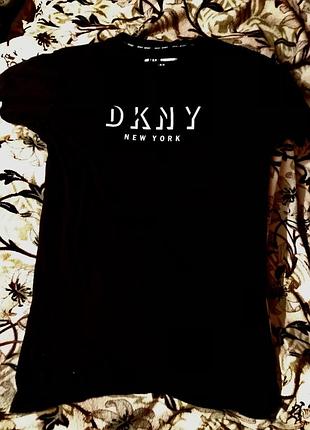 Футболка dkny