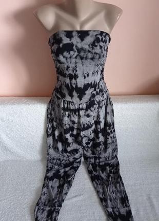 В ідеальному стані! гарненький комбінезон р.xs.