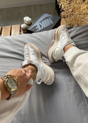 Жіночі кросівки nike vaporwaffle sacai sail gum4 фото