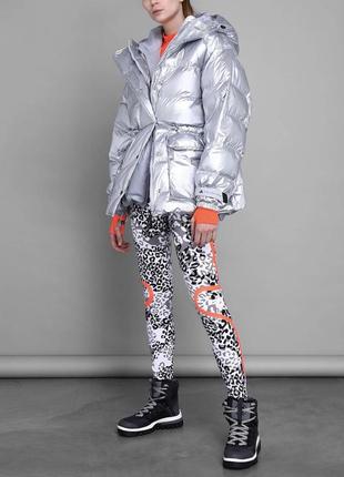 Серебристая куртка от adidas & stella maccartney размер л.4 фото