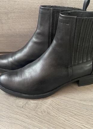 Ботинки «челси» geox оригинал 39-40
