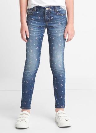 Стильні джинси скіні gap