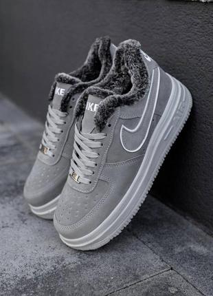 Чоловічі зимові кросівки nike force сірі з хутром теплі найк форс зима