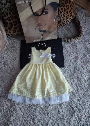 Шикарное платьице, в подарок повязка на голову