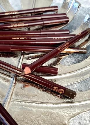 Олівець для очей charlotte tilbury the classic eye powder pencil classic brown 1.1g