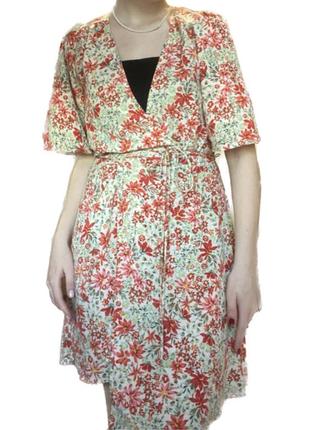 Легке плаття в квіточку