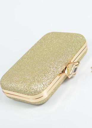 Золотистая вечерняя сумка клатч бокс с блестками выпускная женская блестящая мини сумочка на цепочке4 фото