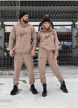 Костюм спорт