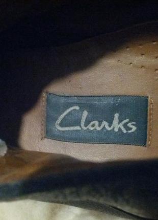 Мягкие кожанные ботинки,39разм,стелька 25см,.clarks..5 фото