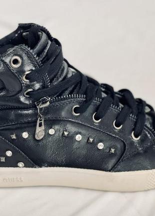 Ботинки кеды guess