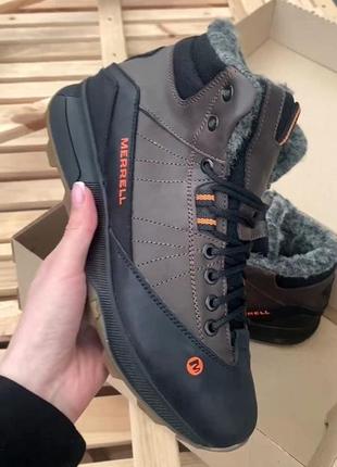 Чоловічі шкіряні зимові кросівки з логотипом merrell
