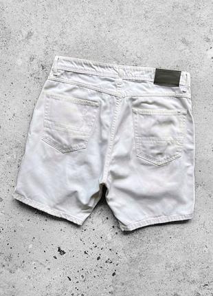Zara man jeans white distressed denim shorts джинсові шорти5 фото