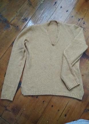 Класний светр