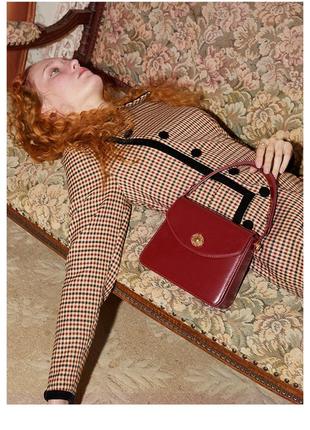 Жіноча шкіряна червона дизайнерська сумка9 фото