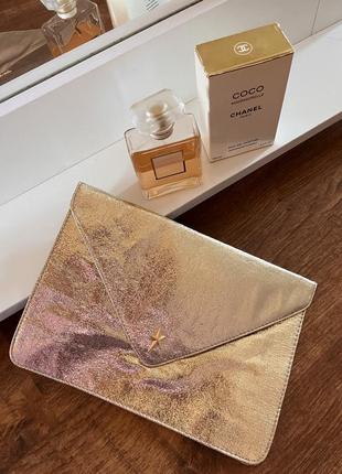 Золотий клатч mugler