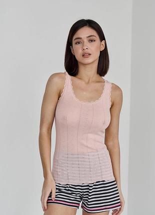 Маєчка з мереживом