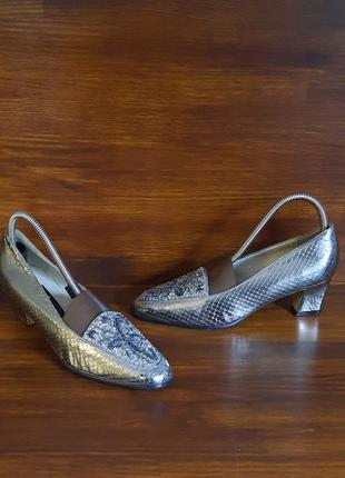 Туфлі срібні з вышивкою із бісеру amati натуральна шкіра розмір 40