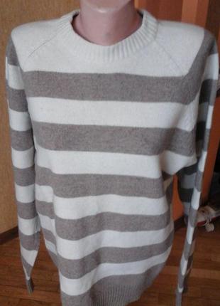 Шерстяный светр фірми sports wear
