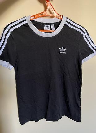 Футболка adidas
