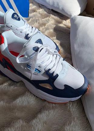 Кросівки adidas falcon