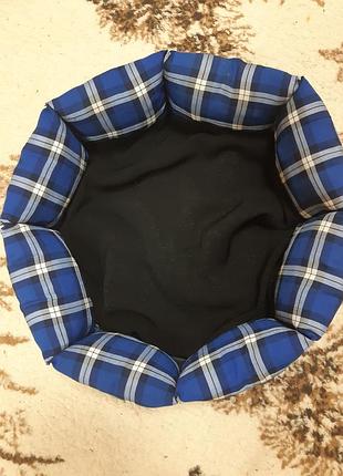 Лежанка лежак спальное место для кошек и собак размер 45×45 см