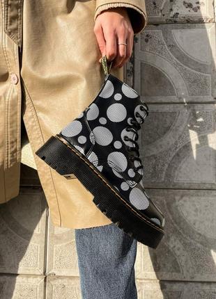 Dr.martens jadon polka black ботинки доктор мартинс на высокой подошве деми на весну осень в горошек скидка распродажа акция ботінки мартінс